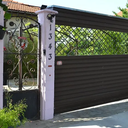 Sea & Garden Apartament Warna