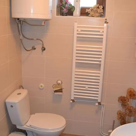 Sea & Garden Apartment *