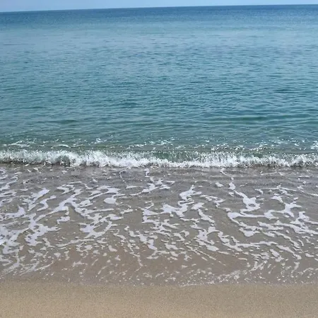 דירה Sea & Garden