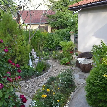 Sea & Garden Apartment Varna